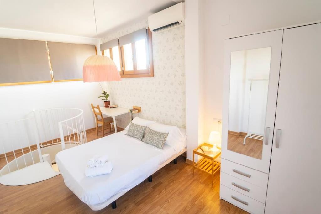 Апартаменты Atico Duplex Terraza Privada Centro Гранада Экстерьер фото